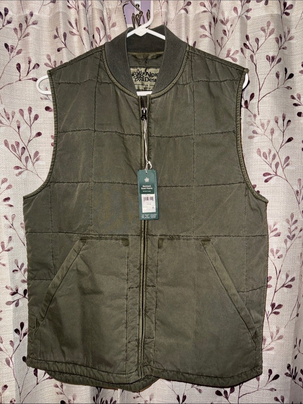 Alpine Design Olive Green Quilted Men's Vest